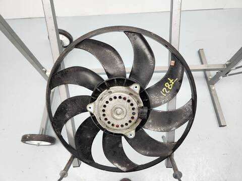 Foto 2ª: Electroventilador Citroen Jumper 33 L2H2 BLUEHDI 130 131CV 96KW [AH03] (2018)