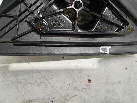 Foto 2ª: Retrovisor Derecho Audi A6 2.5 TDI QUATTRO AUT. 180CV [BAU] (2001)