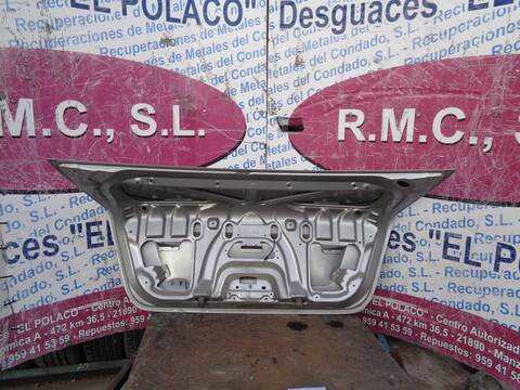 Foto 4ª: Maletero Ford Focus GHIA BERLINA 109CV 80KW [G8DA] (2005)