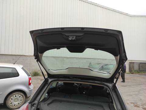 Portón Fiat Stilo 182B6000