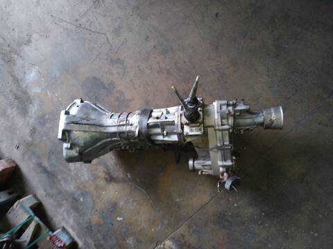 Caja Cambios Mitsubishi Montero 2300 TD 4-PTAS.) 84CV 62KW