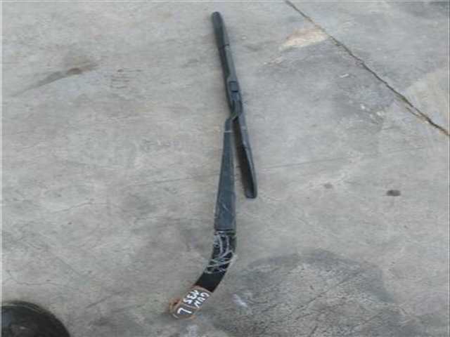 Brazo Limpia Delantero Izquierdo Toyota Hilux 2.4