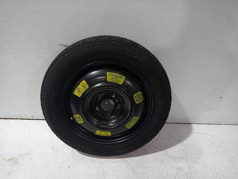 Foto 3ª: Neumatico Peugeot 308 ACTIVE 110CV [HNZ / HNP] (2013)