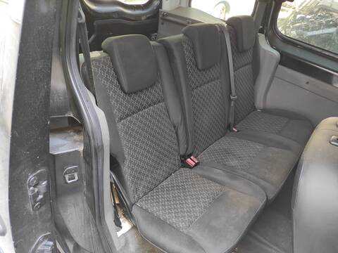Asientos Traseros Renault Kangoo K9K800