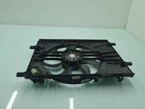 Foto 1ª: Electroventilador Opel Astra COSMO 110CV 81KW [A17DTR] (2010)