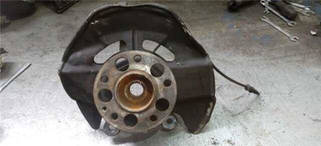 Mangueta Delantera Izquierda Mercedes Clase B 150 2.0 200 TURBO (245.234) [2.0 LTR. - 142 KW CAT]
