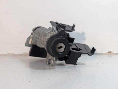 Bombin Arranque Volkswagen Polo ADVANCE 90CV 66KW
