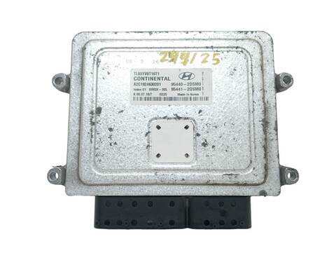 Foto 2ª: Centralita Motor ECU Hyundai Tucson KOSMO 2WD 177CV [G4FJ] (2014)