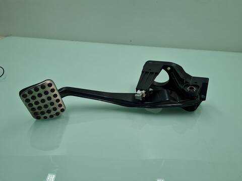 Foto 2ª: Pedal Freno Mercedes Clase A 140 A 45 AMG 4-MATIC 176.052) 381CV 280KW [133980] (2017)