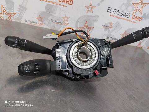 Foto 2ª: Mando Luces Peugeot 208 STYLE 100CV 73KW [9H06] (2015)