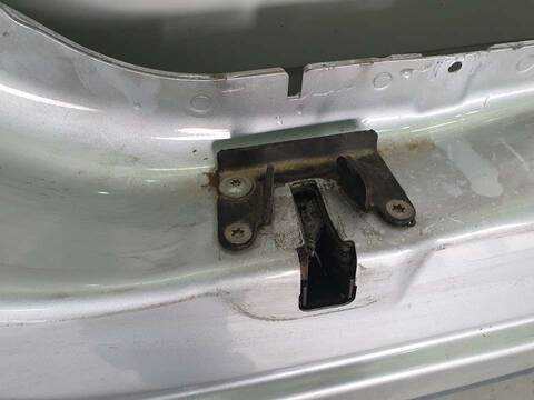 Foto 3ª: Portón Land Rover Discovery V6 TD S 190CV 140KW [276DT] (2008)