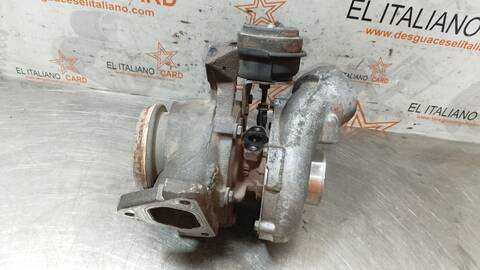 Foto 1ª: Turbocompresor Mercedes Clase C 160 C 220 CDI 203.706) COUPE 143CV 105KW (2000)
