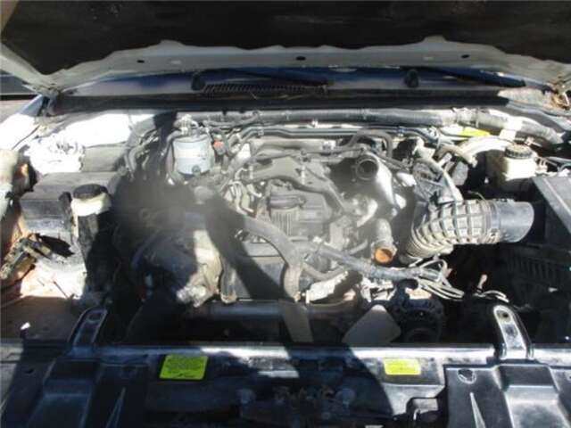 Foto 3ª: Mangueta Delantera Izquierda Nissan Pathfinder 2.5 DCI [YD25DDTi]