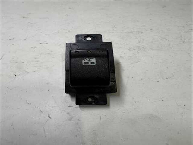 Botonera Elevalunas Ssangyong Rodius D27DT