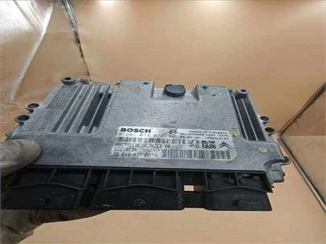 Centralita Motor ECU Peugeot 207 1.4 SPORT [1.4 LTR. - 65 KW 16V CAT (KFU - ET3J4)]