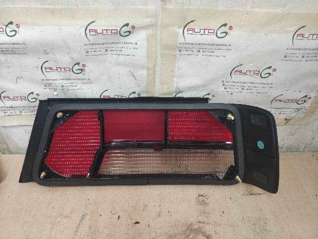 Foto 2ª: Piloto Trasero Izquierdo Peugeot 405 2.0 G [RFX] (1993)