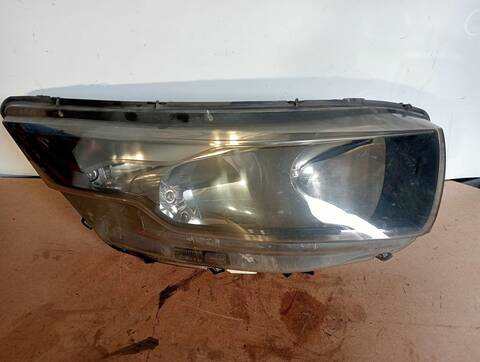 Faro Derecho Iveco Daily FG 33 S ... V BATALLA 3000 126CV