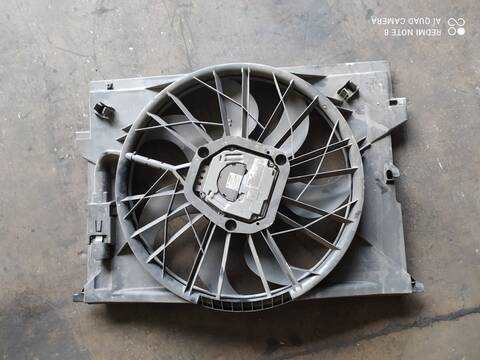 Foto 1ª: Electroventilador Mercedes Clase C 160 350 219.356) 272CV 200KW [272964] (2004)