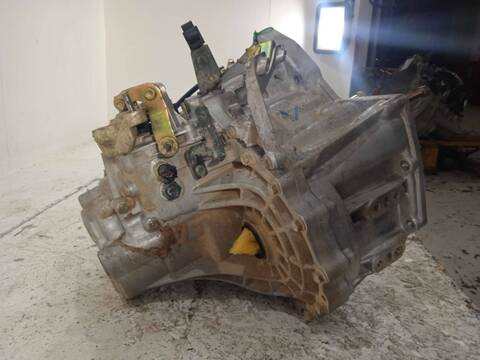 Foto 3ª: Caja Cambios Nissan X-Trail 2.2 DCI DIESEL CAT 136CV 100KW T30) [YD22DDTI] (2005)