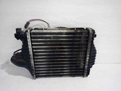 Foto 3ª: Intercooler Mercedes Vito 112 CDI 638.094) 122CV [OM 611] (1996)