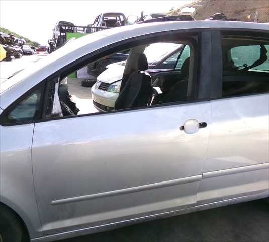 Puerta Delantera Izquierda Volkswagen Golf 2.0 TDI MODELO PLUS,2004-2009