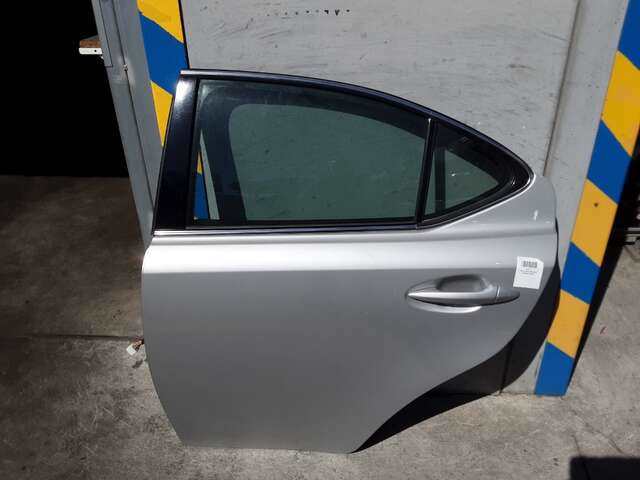 Puerta Trasera Izquierda Lexus IS 2.5 V6208CV 0CV