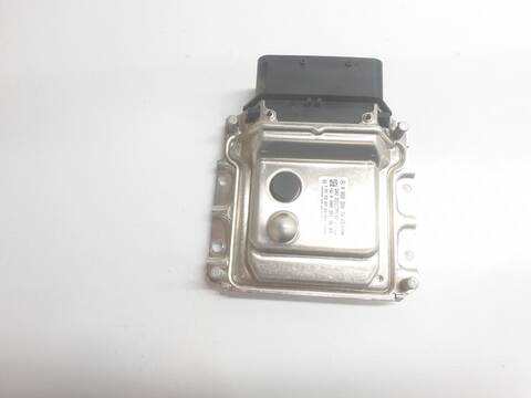 Foto 2ª: Centralita Motor ECU Mercedes Clase E 180 V 200-220 CDI 250 CDI-BT 447.813)