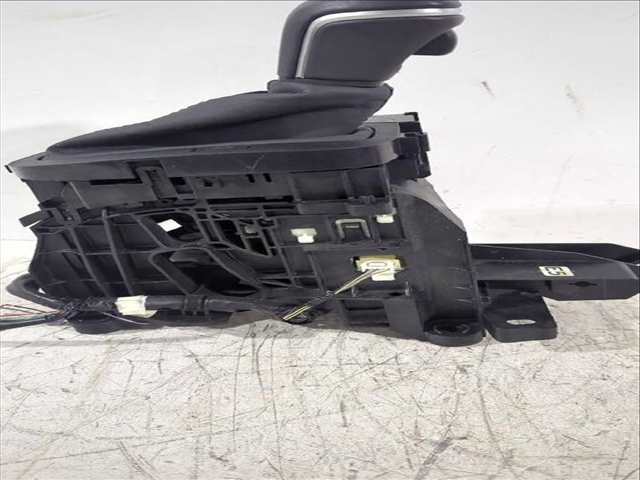 Foto 2ª: Palanca de Cambio Toyota Yaris 1.5 HYBRID MXPH11) 92CV [M15A-FXE] (2020)