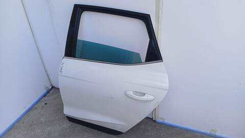 Foto 2ª: Puerta Trasera Izquierda Seat Arona 1.0 TGI 90CV 66KW [DBYA] (2021)