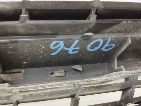 Foto 2ª: Rejilla Delantera Opel Vectra CLUB BERLINA 122CV 90KW [Z18XE] (2005)
