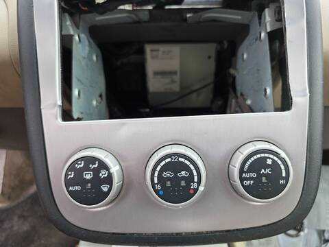 Mando Climatizador Nissan Murano BASICO 234CV 172KW