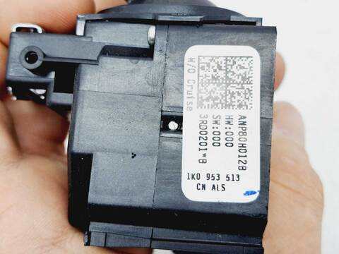 Foto 4ª: Mando Multifuncion Volkswagen Golf GT BERLINA 170CV 125KW [BLG] (2006)