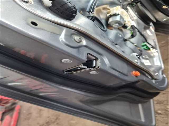 Cerradura Puerta Delantera Izquierda Mercedes Clase C 160 C 220 T CDI 4-MATIC 204.284) 170CV 125KW FAMILIAR