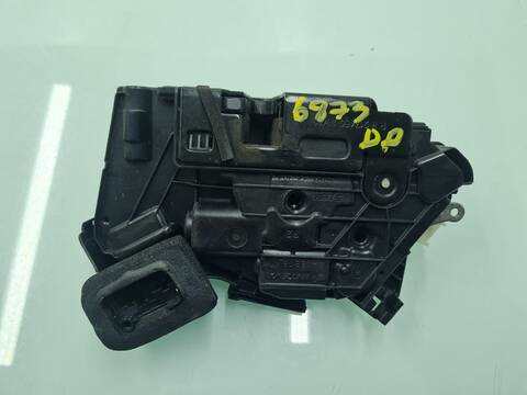Foto 1ª: Cerradura Puerta Delantera Derecha Volkswagen Polo ADVANCE 75CV 55KW [CFWA] (2012)