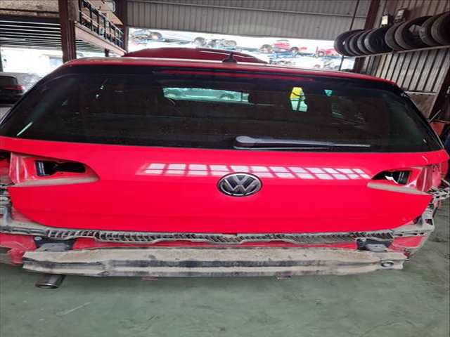Portón Volkswagen Golf 1.6 TDI 105CV 77KW