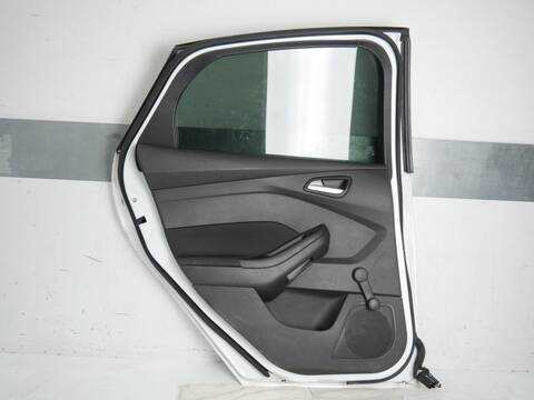 Foto 3ª: Puerta Trasera Izquierda Ford Focus 125 CV 92KW [M1DD] (2013)
