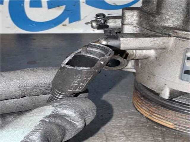 Foto 2ª: Compresor Aire Acondicionado Bmw Serie 3 315 2.0 318TI [2.0 LTR. - 105 KW 16V] [N46 B20 A]