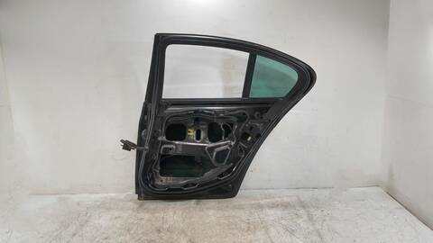Foto 3ª: Puerta Trasera Derecha Bmw Serie 5 518 N47D20C BERLINA (2014)