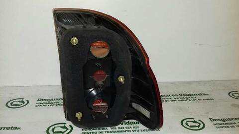 Foto 2ª: Piloto Trasero Izquierdo Bmw Serie 5 518 143CV 105KW (1997)