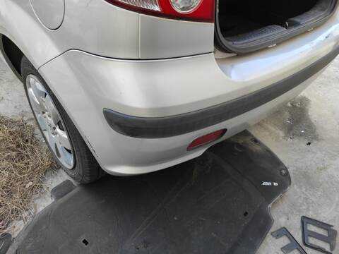 Foto 2ª: Paragolpes Trasero Hyundai Getz G4HD (2003)
