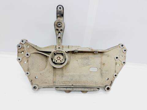 Foto 3ª: Cuna de Motor Volkswagen Touran 110CV 81KW [CFH] (2015)