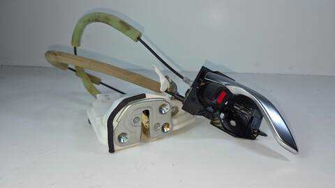 Cerradura Puerta Delantera Derecha Mazda 3 ACTIVE BERLINA