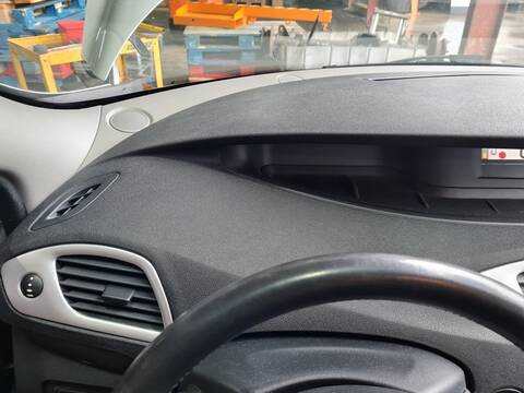 Foto 4ª: Kit Airbag Renault Scenic GRAND DYNAMIQUE 131CV 96KW [F9Q872] (2009)