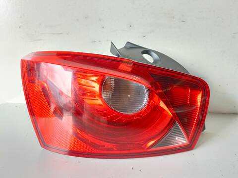 Piloto Trasero Izquierdo Seat Ibiza ERENCE 1.0 TSI 95CV