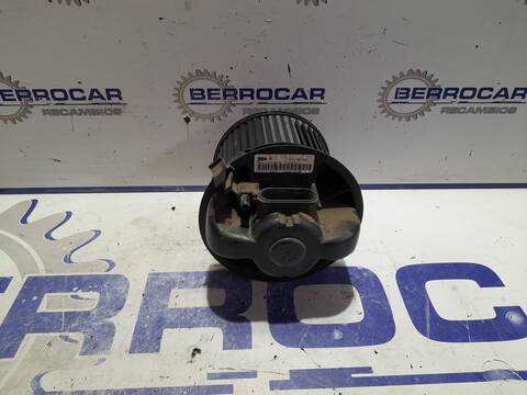 Foto 2ª: Calefacción Peugeot 107 1.0 CAT 384F) 68CV 50KW [G/ 1KR] (2006)