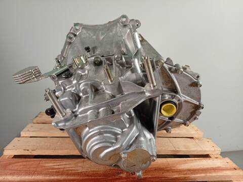 Foto 3ª: Caja Cambios Mazda 2 1.5 SKYACTIV-G HATCHBACK 90CV 66KW [P5] (2017)