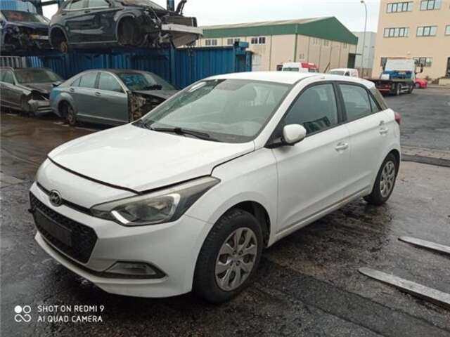 Mangueta Delantera Izquierda Hyundai i20 1.4 CLASSIC [1.4 LTR. - 66 KW CRDI CAT]