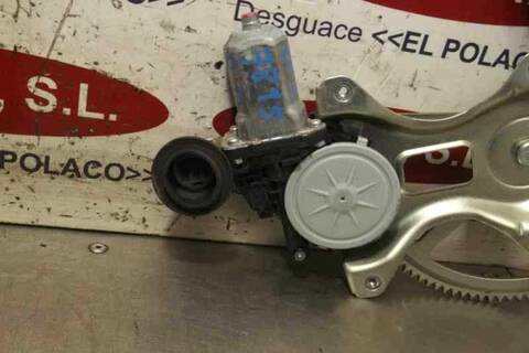 Foto 3ª: Elevalunas Eléctrico Delantero Derecho Toyota Rav4 XR 177CV 130KW [A2ADFHV] (2008)