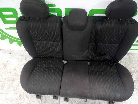 Foto 2ª: Asientos Traseros Ford Focus AMBIENTE BERLINA 90CV 66KW [C9DC] (2004)