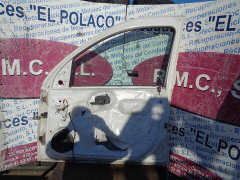 Foto 3ª: Puerta Delantera Derecha Opel Combo 1.3 16V CDTI CAT Z 13 DT - LN9) 69CV 51KW [Z13DT] (2006)